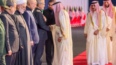 تعازي القيادة السعودية لإيران بعد وفاة رئيسي ودلالاتها
