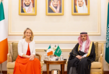 السعودية وآيرلندا: الحلول الدبلوماسية لأزمات المنطقة