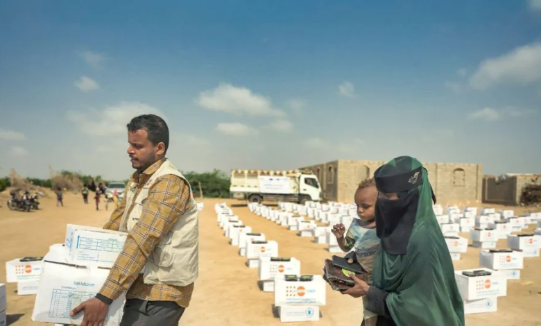 الجوع في مناطق الحوثيين: أزمة تتفاقم وخسائر اقتصادية فادحة