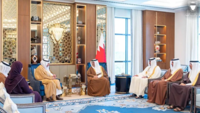 تعزيز التعاون البحريني السعودي: لقاء ولي العهد بالسفير