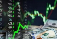 تخارجات قياسية من صناديق الأسهم الأمريكية بقيمة 17.2 مليار دولار