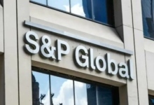 S&P: كيف تواجه بنوك الخليج التوترات بين أمريكا وإيران؟
