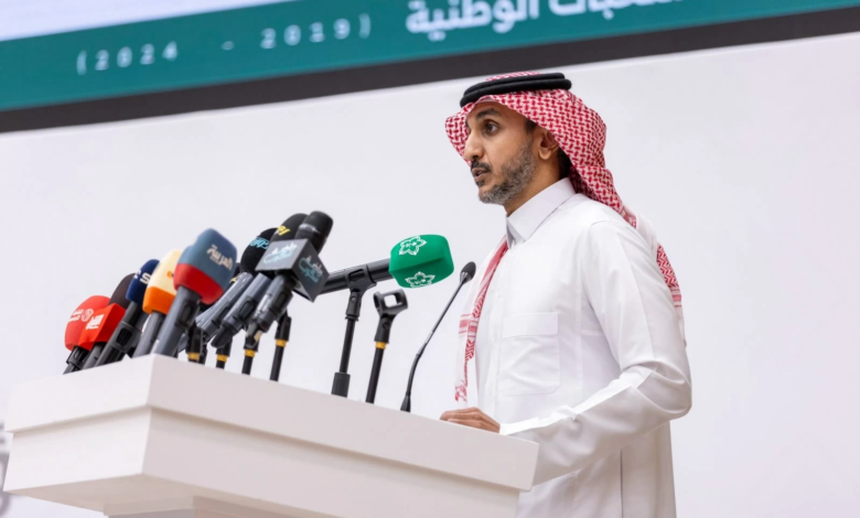القاسم ينفي علاقته بانتخابات اتحاد الكرة السعودي القادمة
