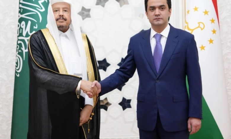 تعزيز التعاون البرلماني بين السعودية وطاجيكستان في مباحثات رسمية