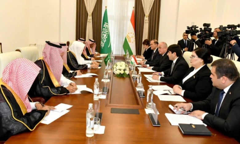العلاقات السعودية الطاجيكية: تعزيز التعاون البرلماني المشترك