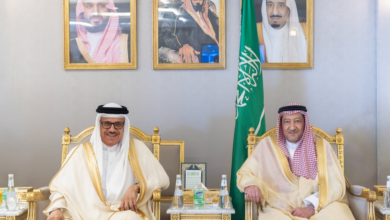وزير خارجية البحرين في الرياض لتعزيز التعاون الاستراتيجي