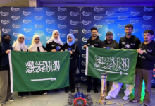 طلاب سعوديون يبتكرون غواصة روبوتية وينافسون عالمياً | إنجاز