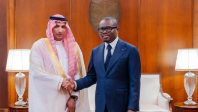 العلاقات السعودية البنينية: السفير البلوي يقدم أوراق اعتماده