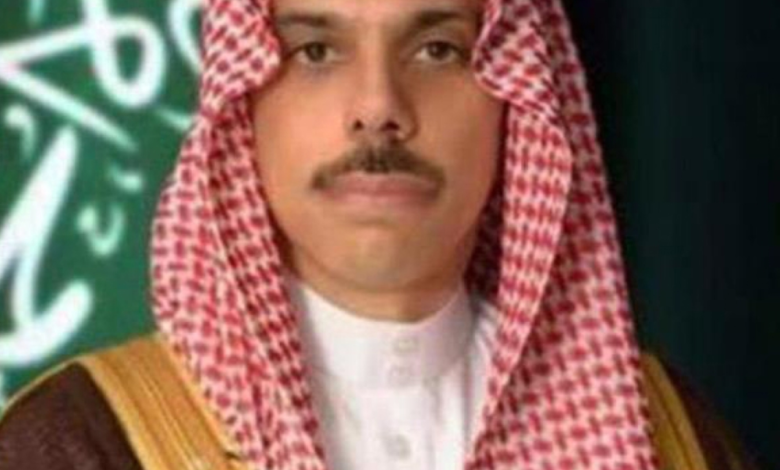 وزير الخارجية يبحث مستجدات الأوضاع في المنطقة مع 4 دول