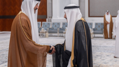 تعازي القيادة السعودية لأمير قطر في وفاة الشيخ حمد بن خليفة