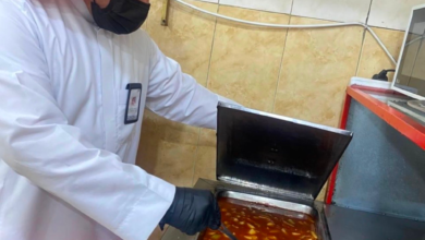 حملة رقابية على مطاعم الوجبات السريعة بالرياض: ضبط 43 مخالفة