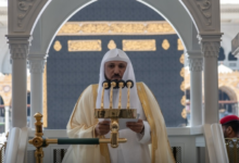 العلم بأسماء الله وصفاته: مفتاح الإيمان كما أوضح إمام الحرم