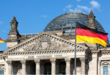ألمانيا توقف النظر مؤقتًا في طلبات اللجوء للسوريين - مشاع إبداعي