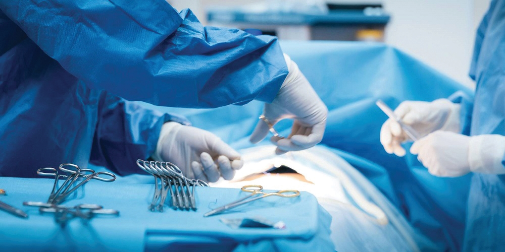 جراحة دقيقة تعيد 95% من وظيفة عصب الوجه لطفل بعد إصابة معقدة - أرشيفية اليوم