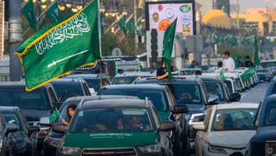 الرياض تتوشح بالأعلام وتزهو بمسيرات احتفالية احتفاءً باليوم الوطني السعودي - اليوم