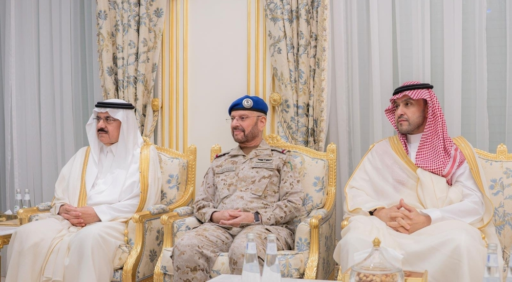 وزير الدفاع يلتقي قائد قوات الدفاع قائد الجيش الباكستاني - واس