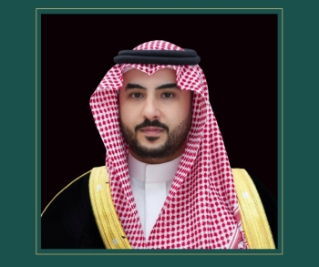 وزير الدفاع ونظيره الماليزي يستعرضان أوجه العلاقات والتطورات الإقليمية